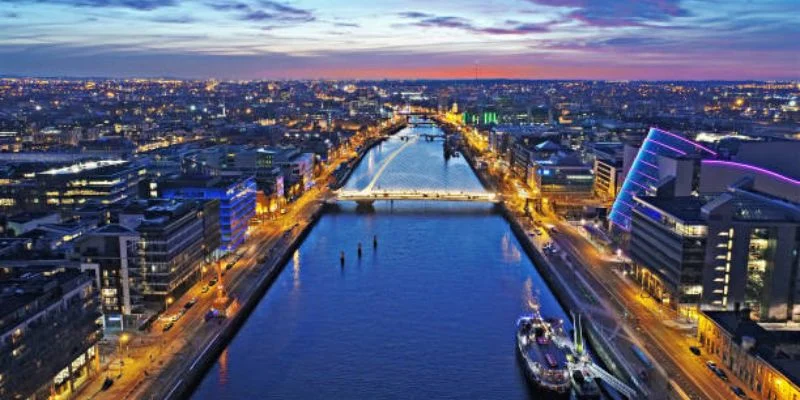 Emirates Airline Dublin office in Ireland