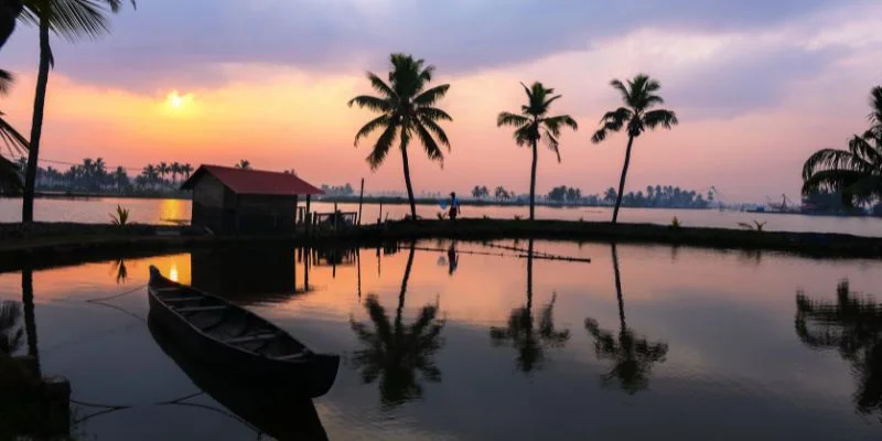 Emirates Airline Ernakulam Office in Kerala