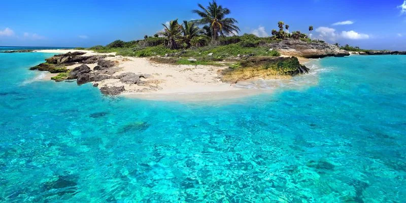 United Airlines Cuba Office in Caribbean
