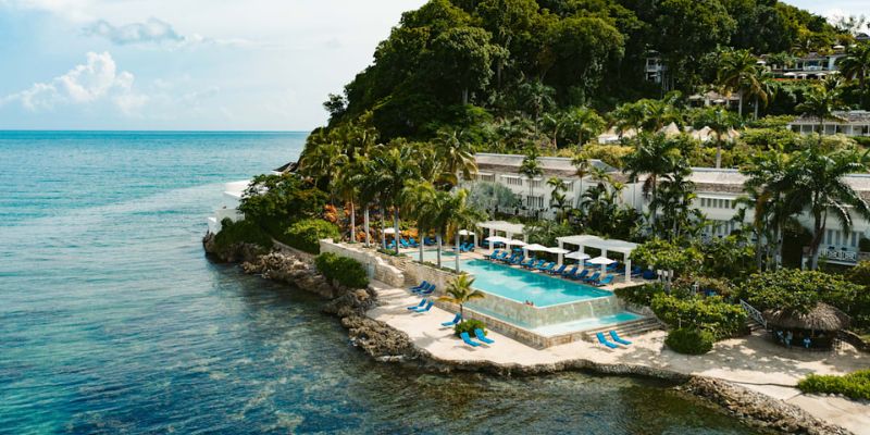 United Airlines Montego Bay Office in Jamaica
