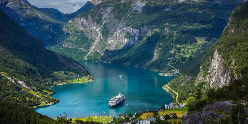 United Airlines Norway Office in Europe
