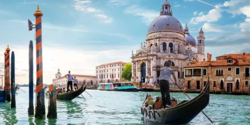 Thai Airways Venice Office in Italy