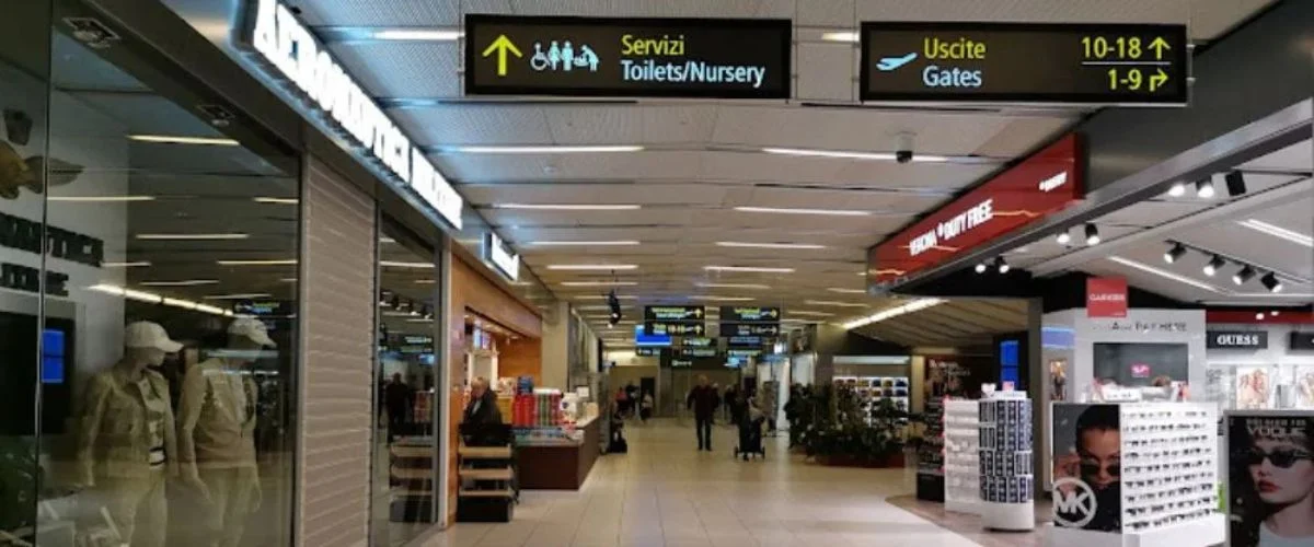 Ryanair VRN Terminal - Valerio Catullo Airport