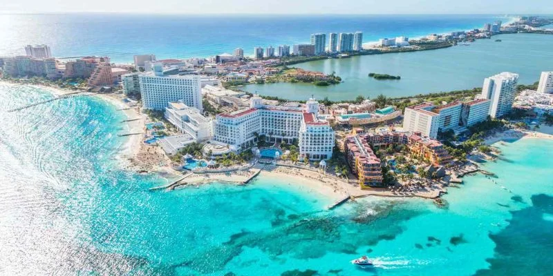 Aeromexico Cancún Office in Mexico